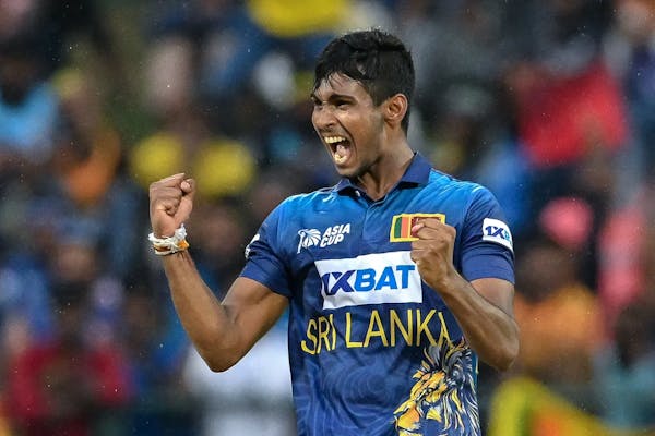 Sri Lanka scrape through to Super4s breaking Afghanistan hearts