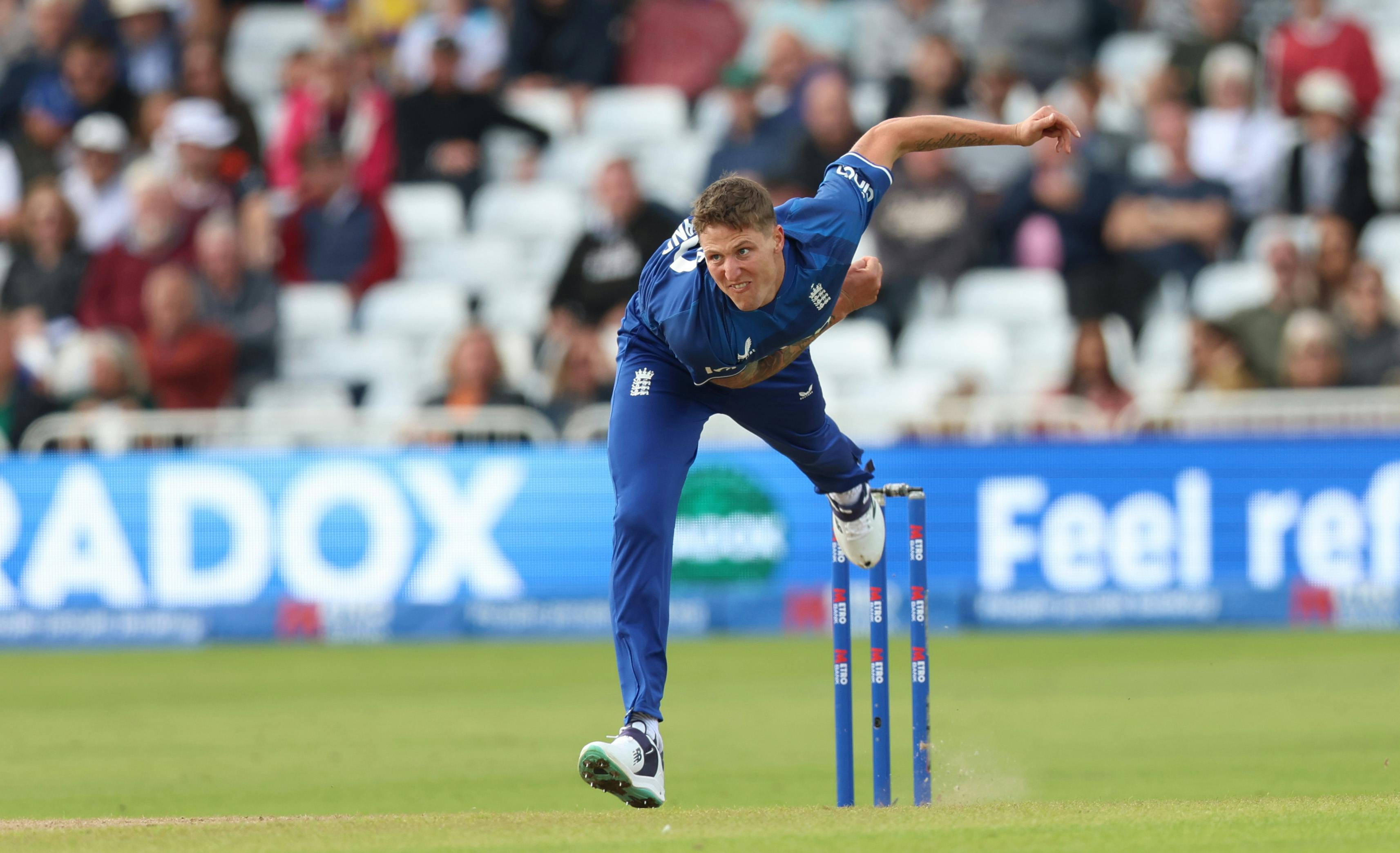 England call up Brydon Carse to World Cup squad to replace leading  wicket-taker Reece Topley, with the seamer ruled out for the rest of the  tournament after breaking his finger